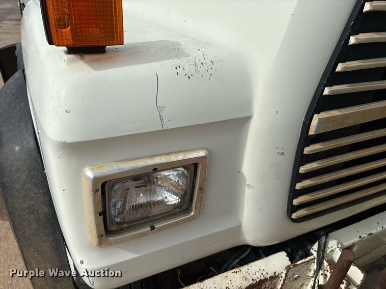 image for item EM2591 1987 Ford L8000 sewer jetter truck