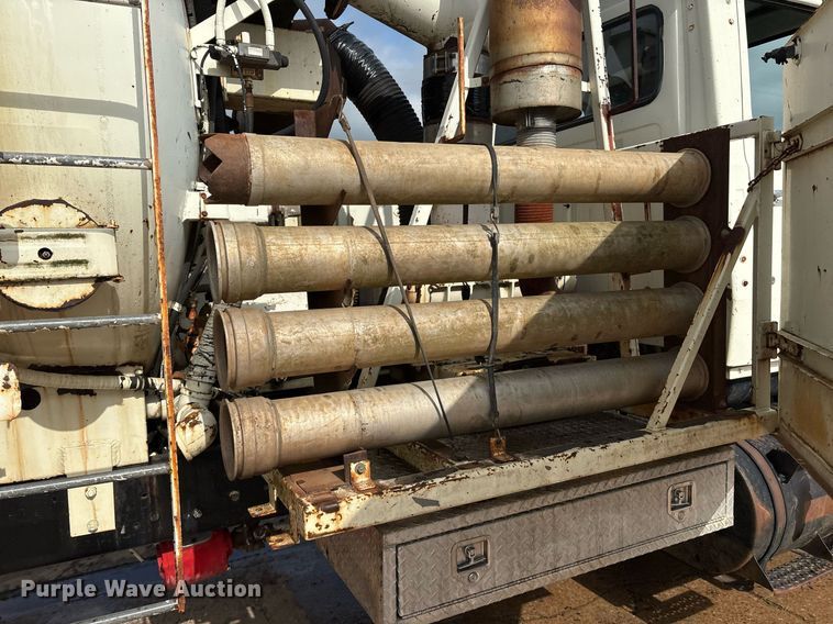 image for item EM2591 1987 Ford L8000 sewer jetter truck