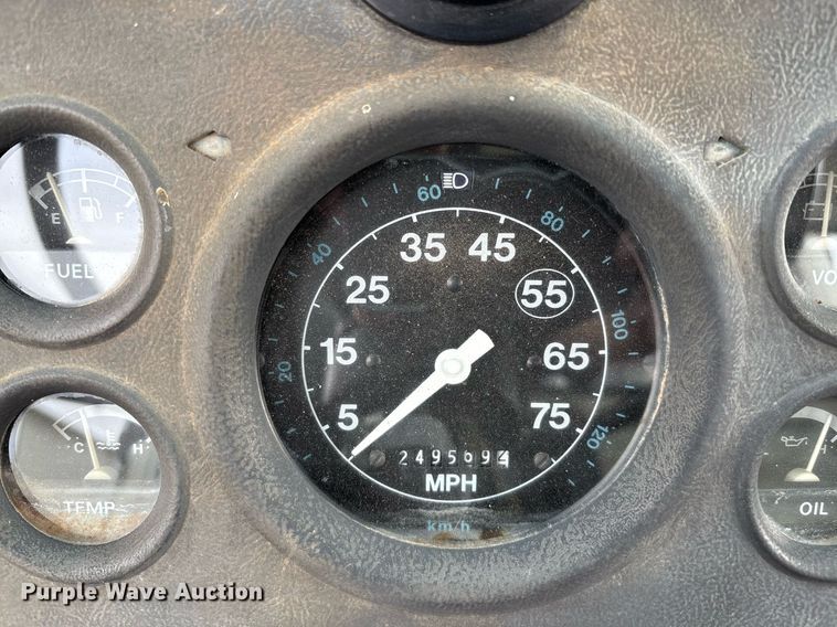 image for item EM2591 1987 Ford L8000 sewer jetter truck