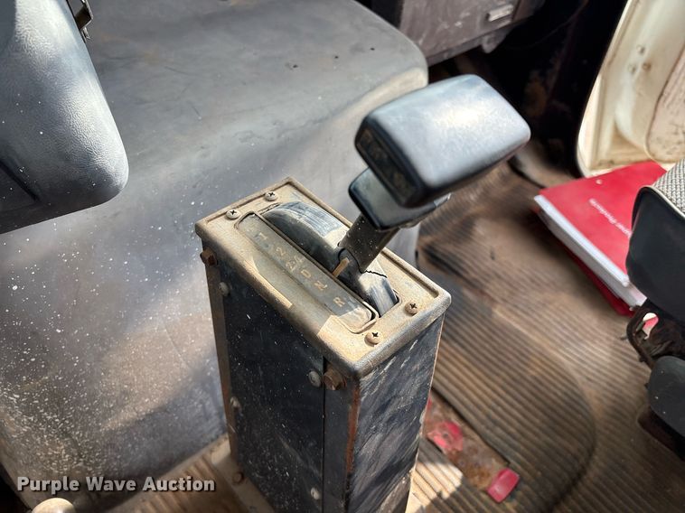 image for item EM2591 1987 Ford L8000 sewer jetter truck