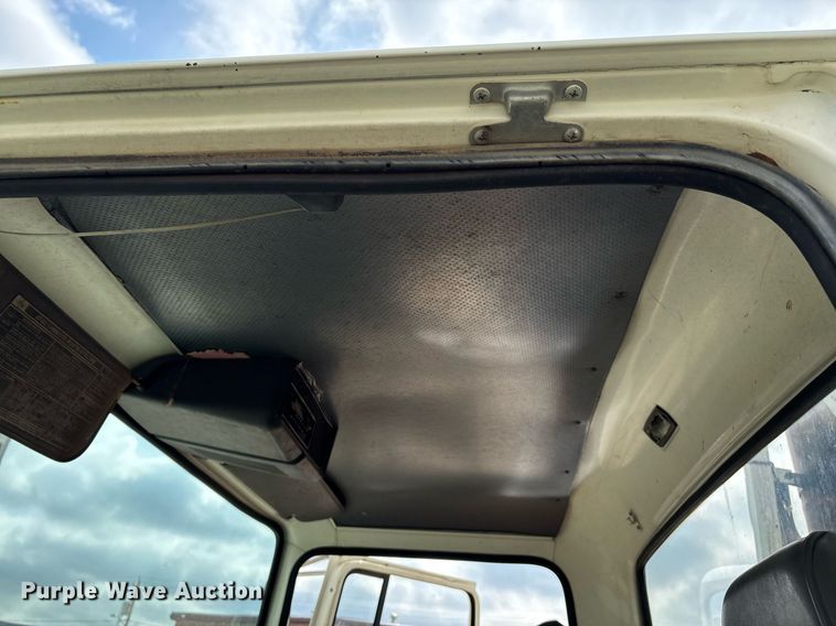 image for item EM2591 1987 Ford L8000 sewer jetter truck