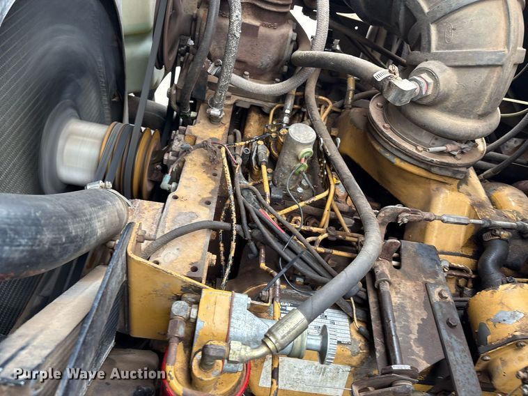 image for item EM2591 1987 Ford L8000 sewer jetter truck