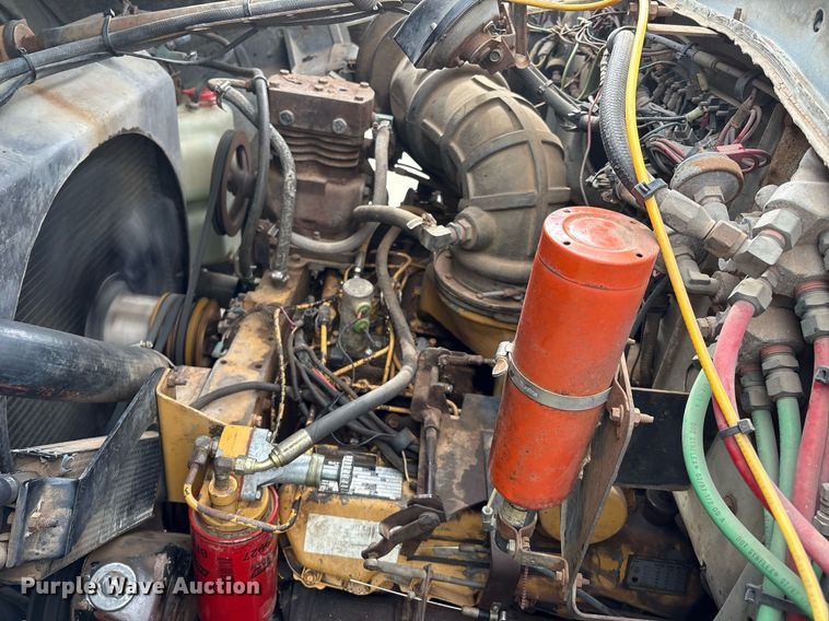 image for item EM2591 1987 Ford L8000 sewer jetter truck