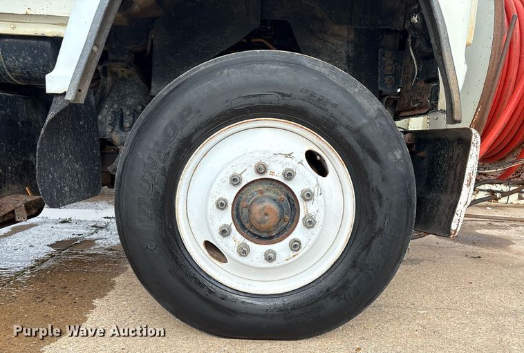 image for item EM2591 1987 Ford L8000 sewer jetter truck