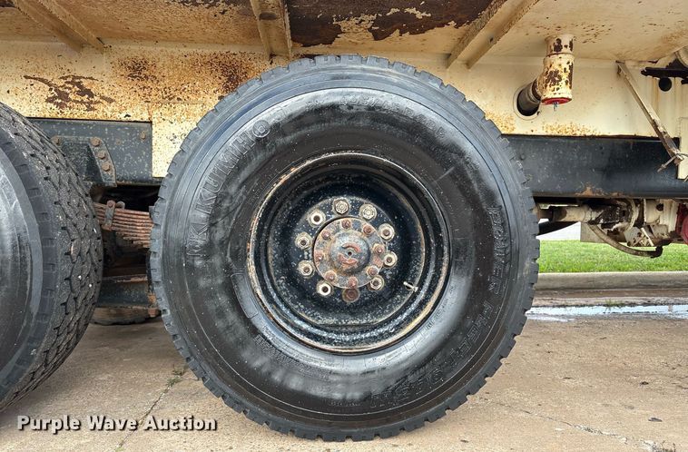 image for item EM2591 1987 Ford L8000 sewer jetter truck
