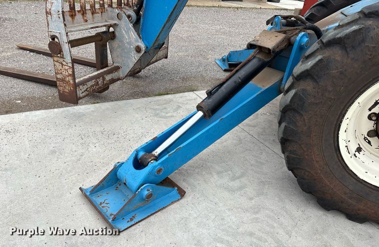 image for item EM2593 2007 Genie GTH1056 telehandler