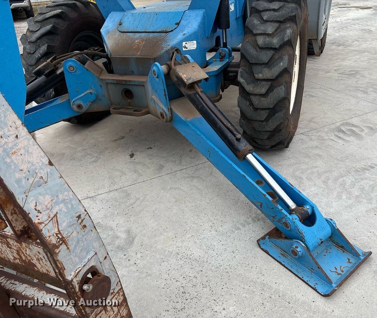 image for item EM2593 2007 Genie GTH1056 telehandler