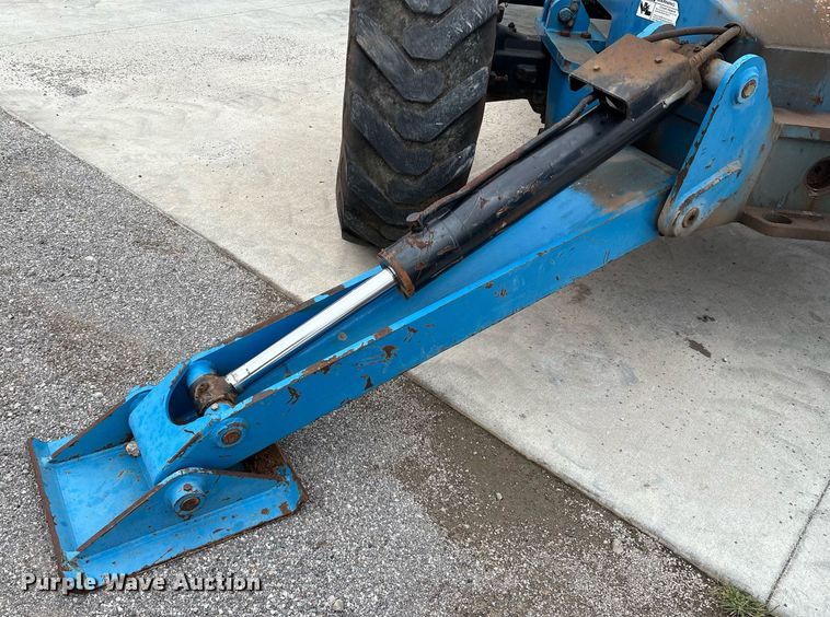 image for item EM2593 2007 Genie GTH1056 telehandler