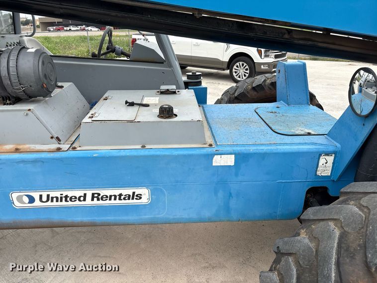 image for item EM2593 2007 Genie GTH1056 telehandler