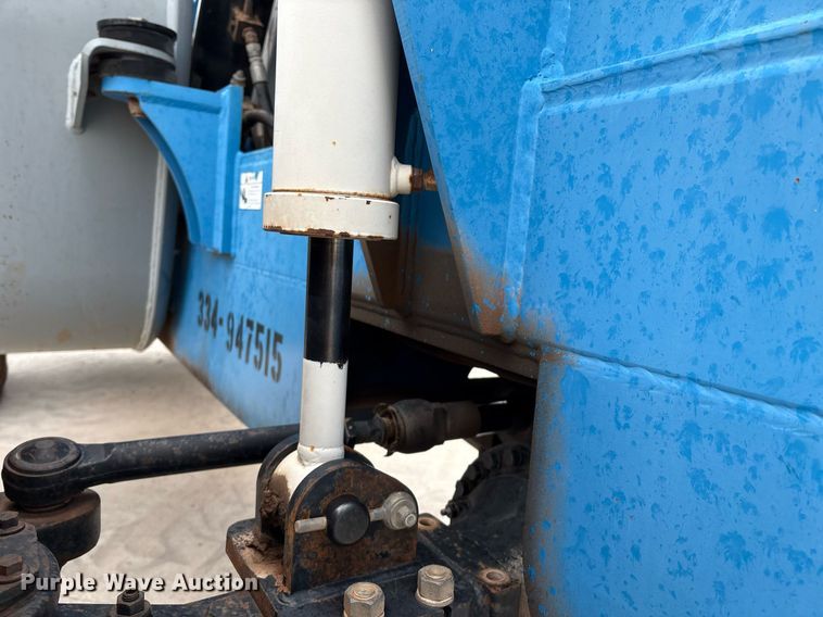 image for item EM2593 2007 Genie GTH1056 telehandler