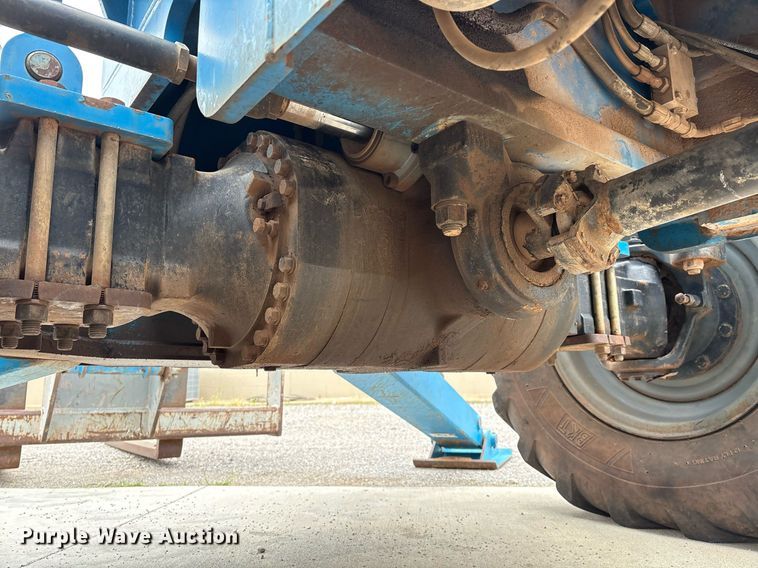 image for item EM2593 2007 Genie GTH1056 telehandler