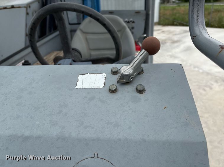 image for item EM2593 2007 Genie GTH1056 telehandler