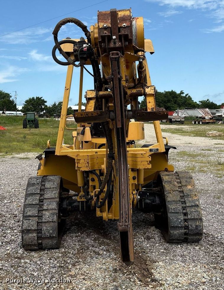 image for item EM2599 2012 Vermeer RTX 1250 cable plow