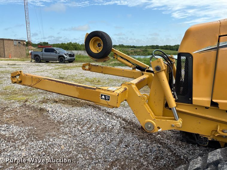 image for item EM2599 2012 Vermeer RTX 1250 cable plow