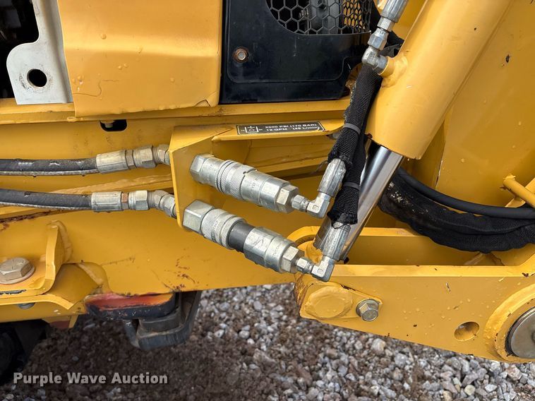 image for item EM2599 2012 Vermeer RTX 1250 cable plow