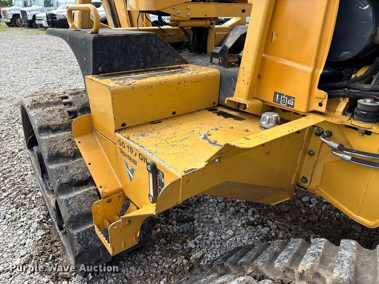 image for item EM2599 2012 Vermeer RTX 1250 cable plow