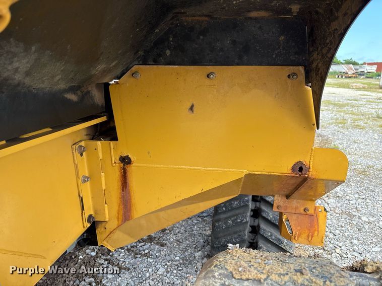 image for item EM2599 2012 Vermeer RTX 1250 cable plow