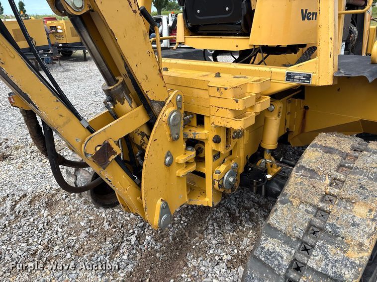 image for item EM2599 2012 Vermeer RTX 1250 cable plow