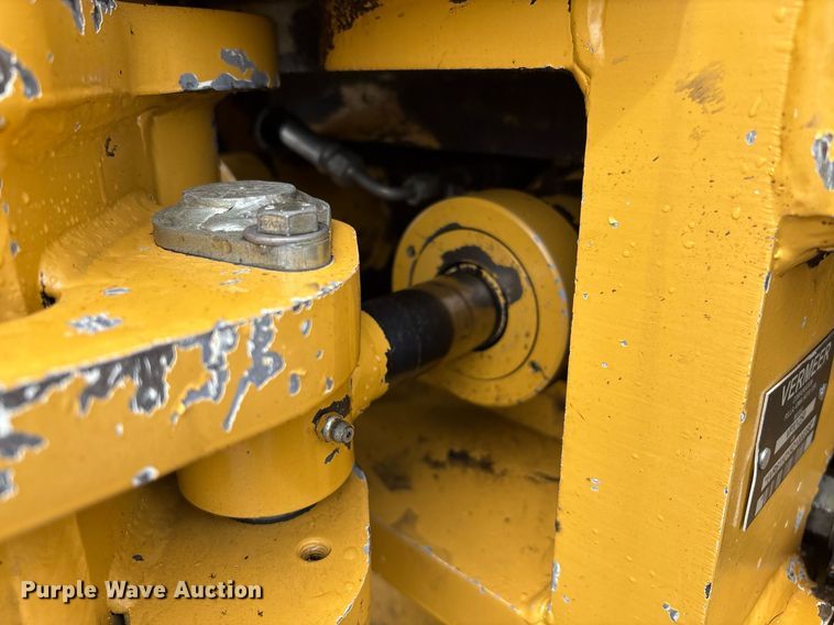 image for item EM2599 2012 Vermeer RTX 1250 cable plow