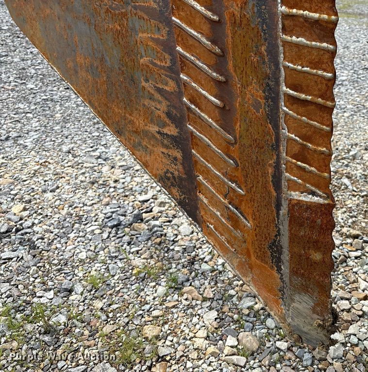 image for item EM2599 2012 Vermeer RTX 1250 cable plow