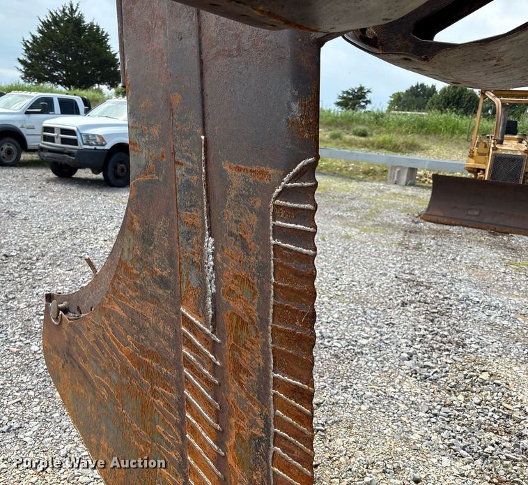 image for item EM2599 2012 Vermeer RTX 1250 cable plow