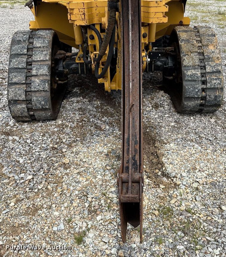 image for item EM2599 2012 Vermeer RTX 1250 cable plow