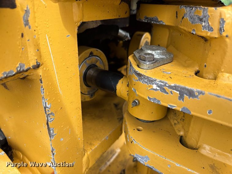 image for item EM2599 2012 Vermeer RTX 1250 cable plow