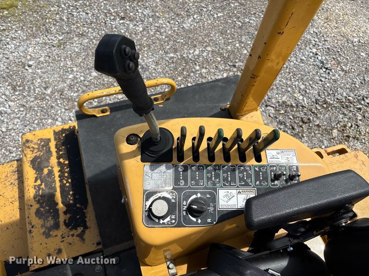 image for item EM2599 2012 Vermeer RTX 1250 cable plow