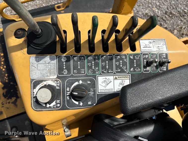 image for item EM2599 2012 Vermeer RTX 1250 cable plow