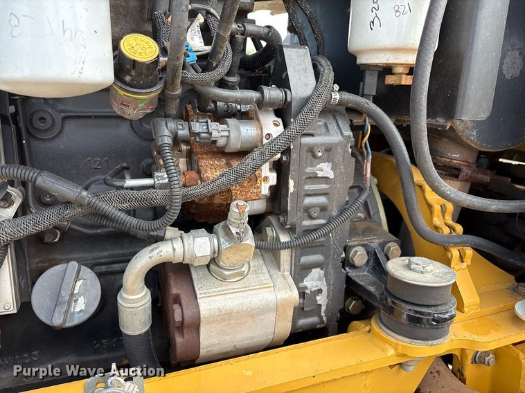 image for item EM2599 2012 Vermeer RTX 1250 cable plow