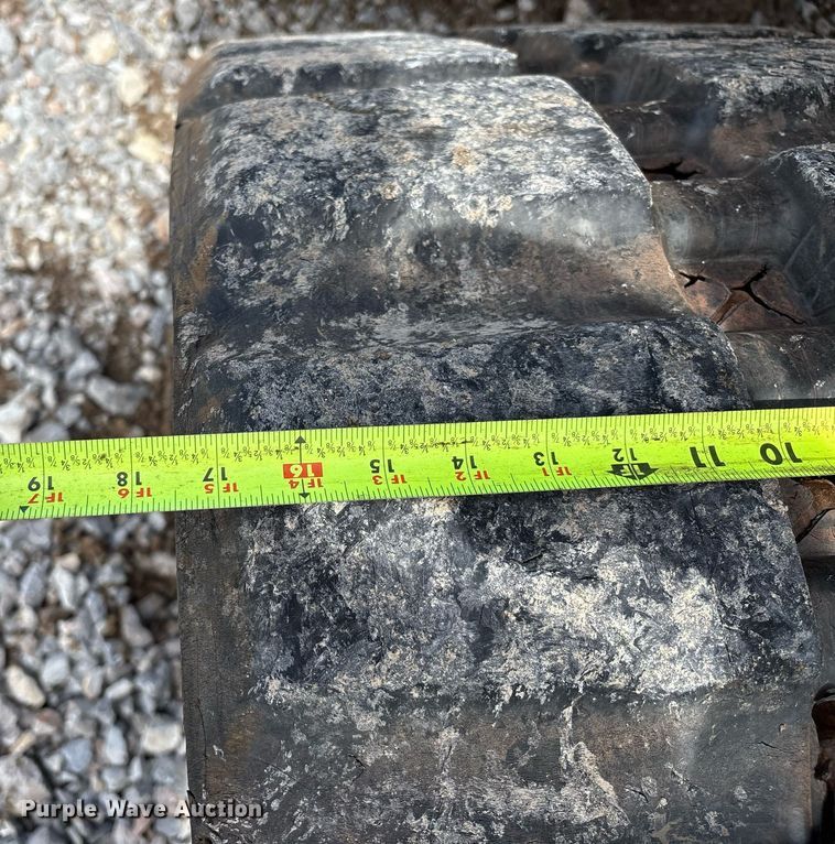 image for item EM2599 2012 Vermeer RTX 1250 cable plow