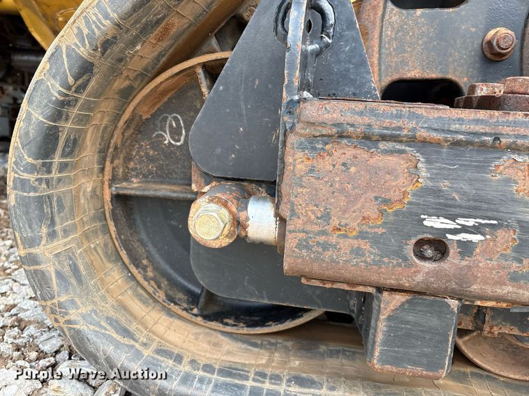 image for item EM2599 2012 Vermeer RTX 1250 cable plow