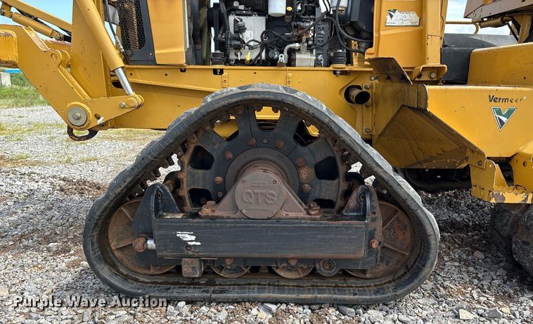 image for item EM2599 2012 Vermeer RTX 1250 cable plow