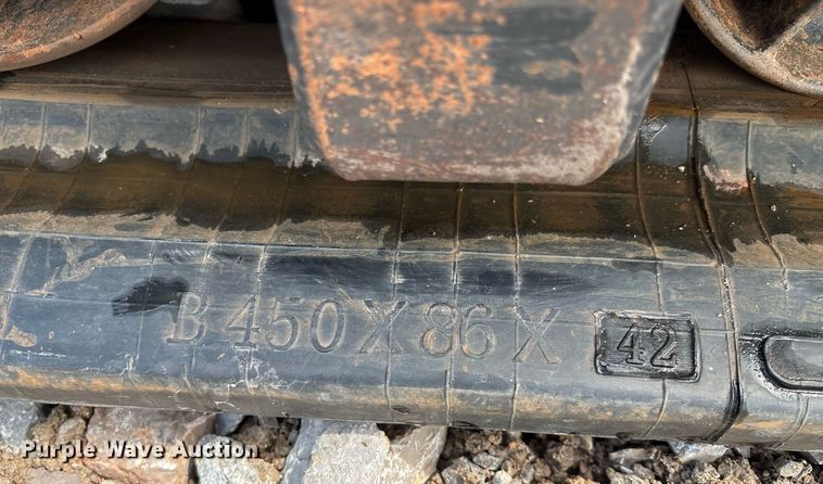 image for item EM2599 2012 Vermeer RTX 1250 cable plow