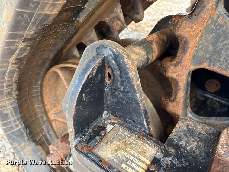 image for item EM2599 2012 Vermeer RTX 1250 cable plow