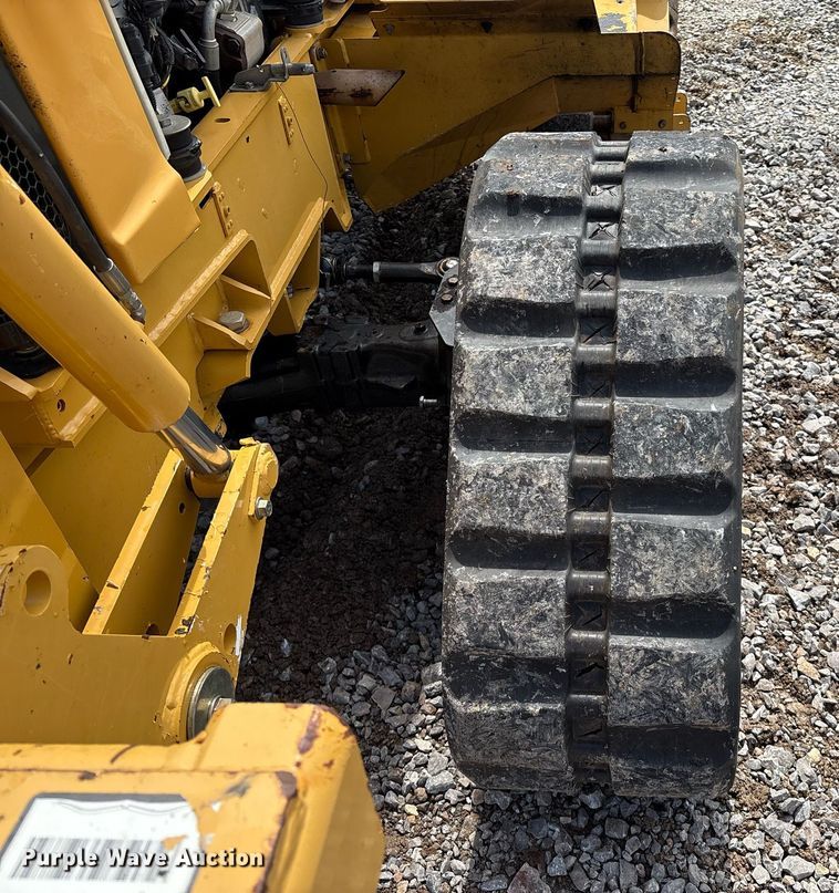 image for item EM2599 2012 Vermeer RTX 1250 cable plow