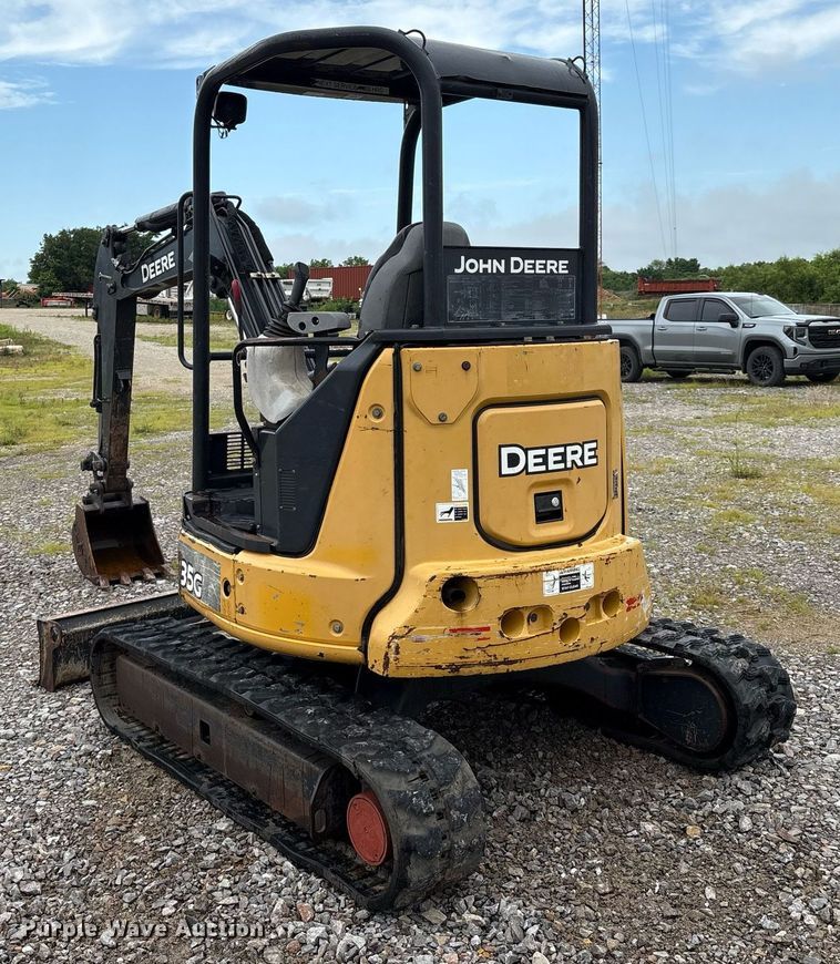 image for item EM2601 2014 John Deere 35G mini excavator