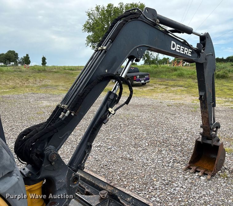 image for item EM2601 2014 John Deere 35G mini excavator
