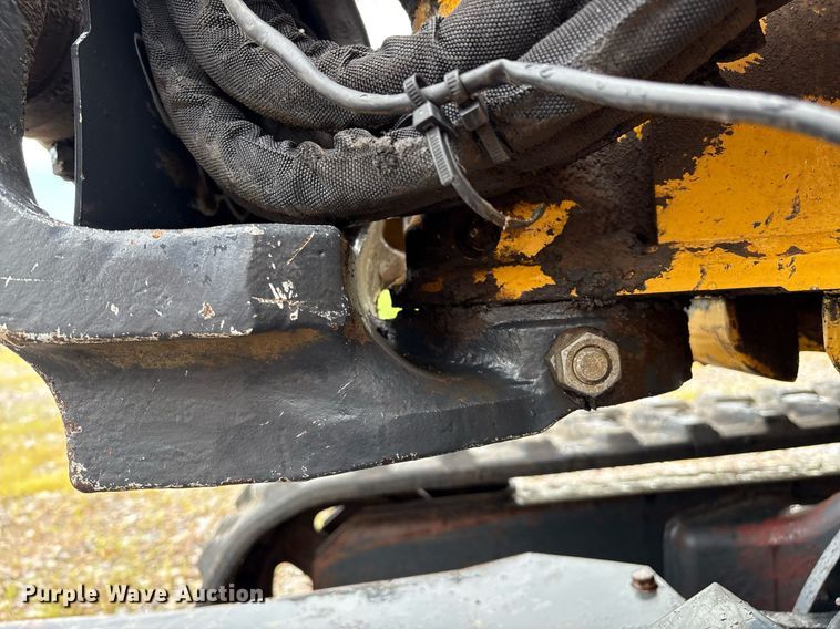 image for item EM2601 2014 John Deere 35G mini excavator