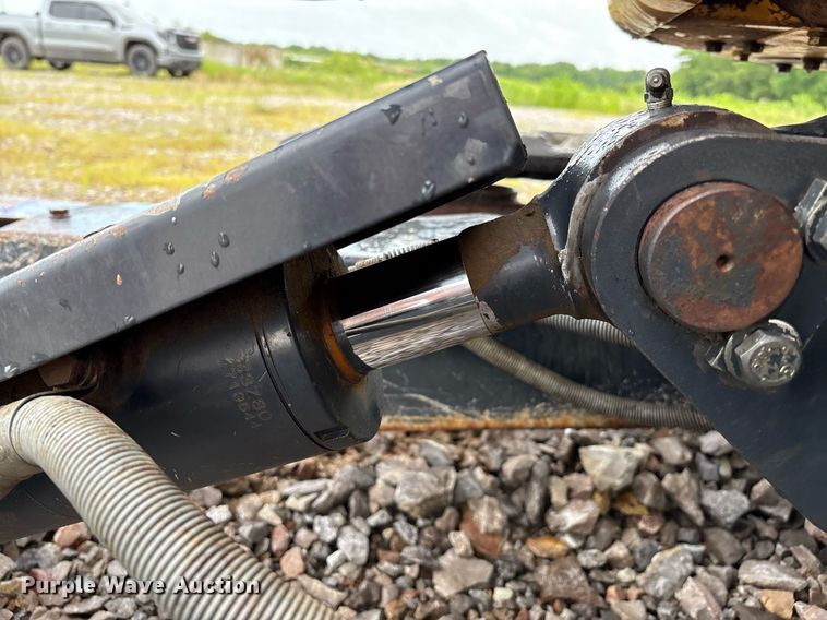 image for item EM2601 2014 John Deere 35G mini excavator