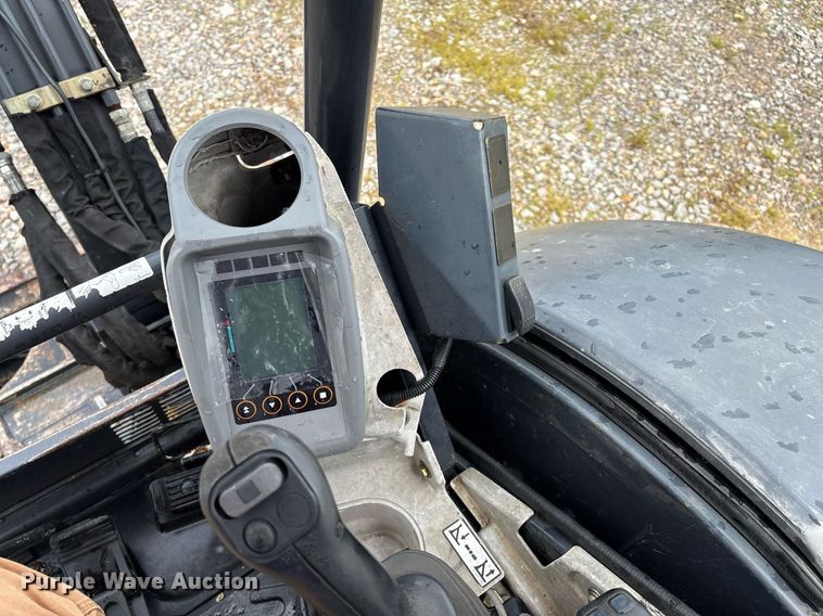 image for item EM2601 2014 John Deere 35G mini excavator