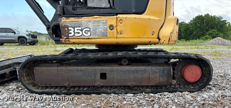 image for item EM2601 2014 John Deere 35G mini excavator