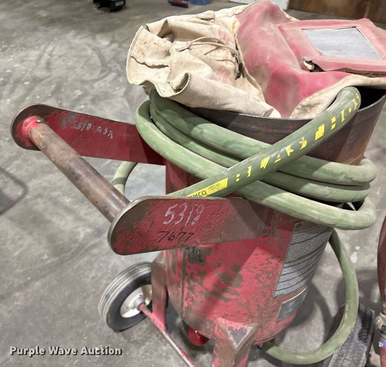 image for item EM2617 Tools