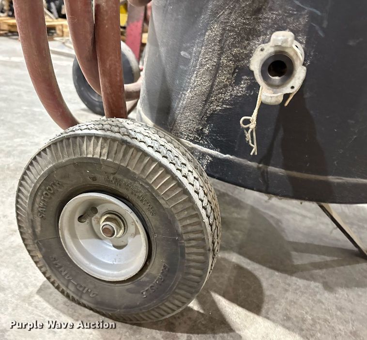 image for item EM2617 Tools