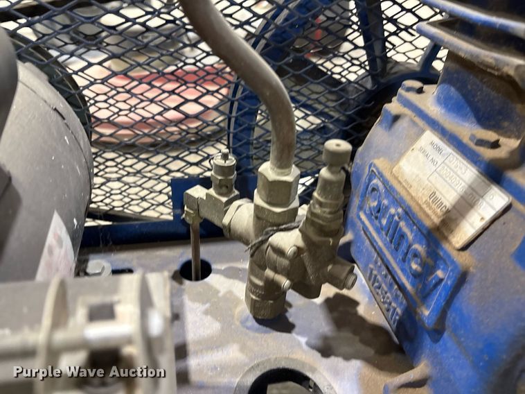 image for item EM2620 Quincey QTS-3 air compressor