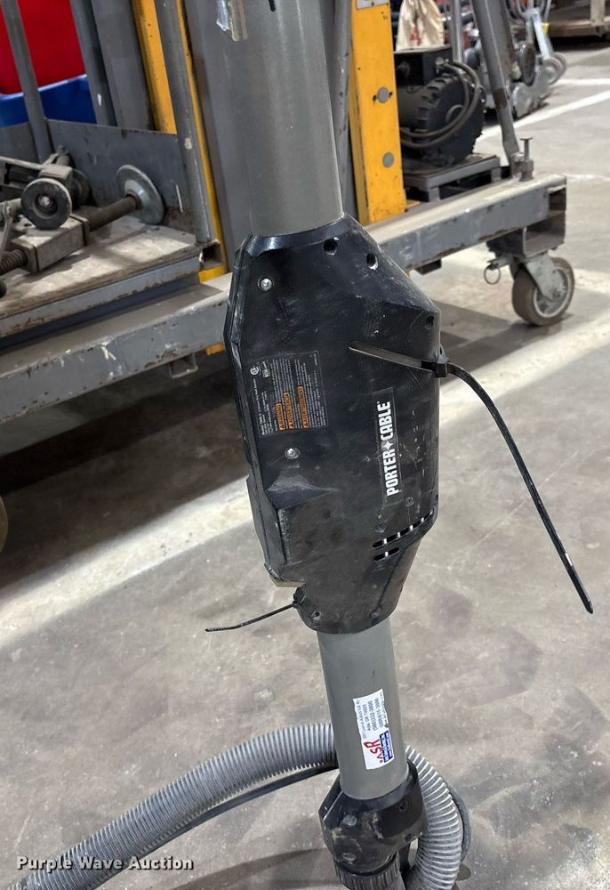 image for item EM2621 Tools