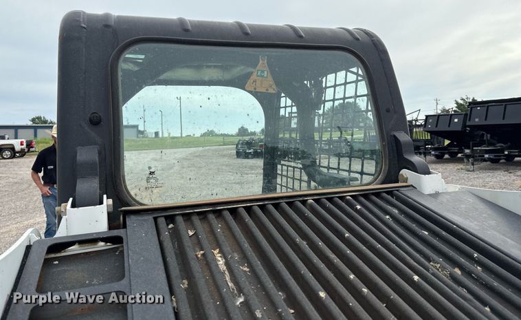 image for item EM2627 2017 Bobcat T630 tracked skid steer loader