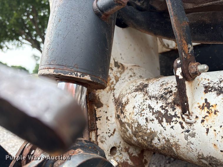 image for item EM2627 2017 Bobcat T630 tracked skid steer loader