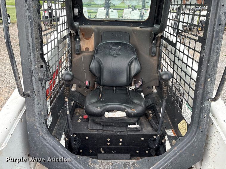 image for item EM2627 2017 Bobcat T630 tracked skid steer loader