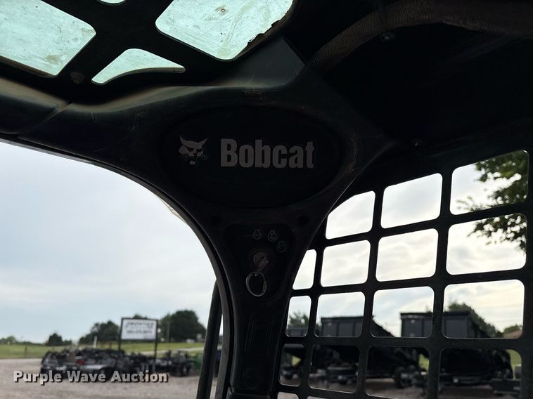 image for item EM2627 2017 Bobcat T630 tracked skid steer loader